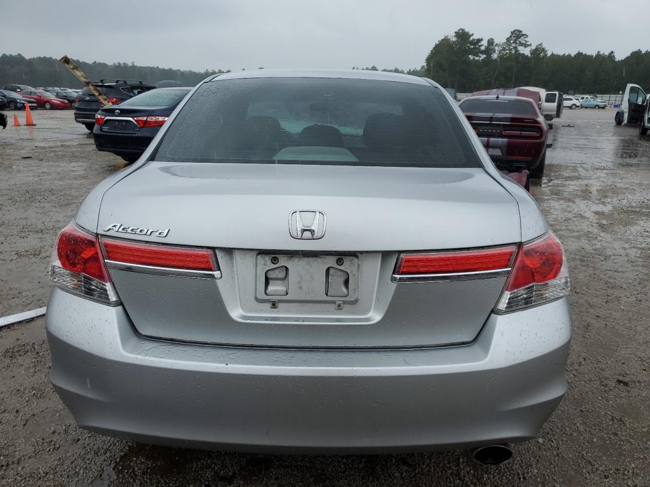 2011 Honda Accord Lx VIN: 1HGCP2F32BA030640 Lot: 73218264