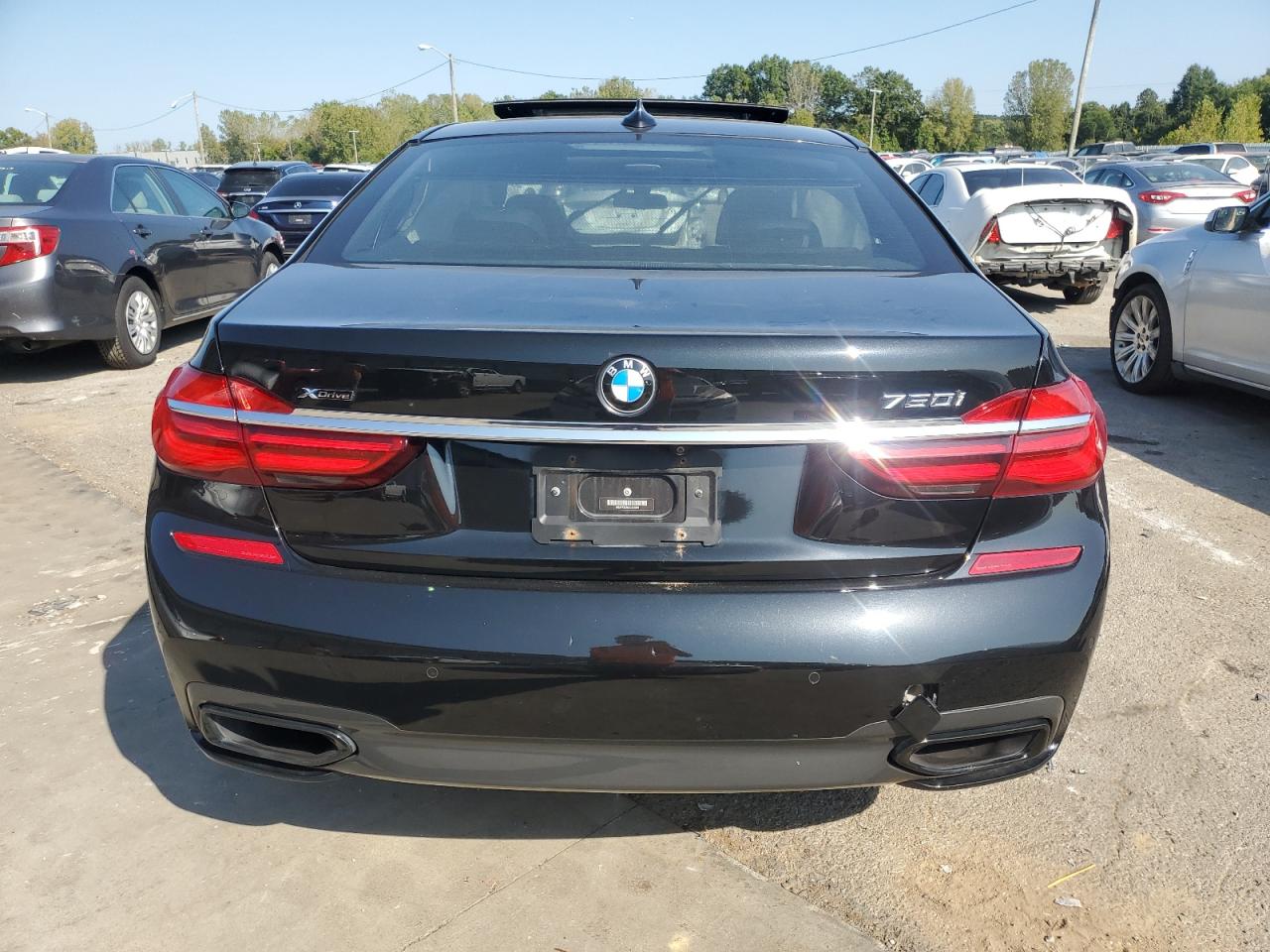 WBA7F2C50JG424655 2018 BMW 750 Xi