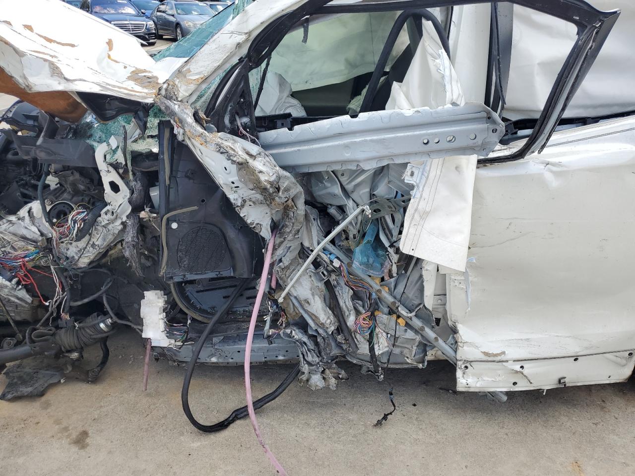 2015 Toyota RAV 4 - Image 7