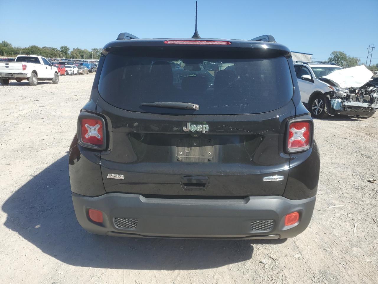 ZACCJABB4JPJ34534 2018 Jeep Renegade Latitude