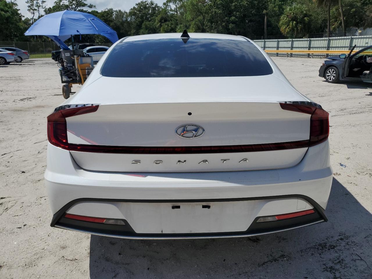 2022 Hyundai Sonata Se VIN: KMHL24JA8NA240433 Lot: 72837574