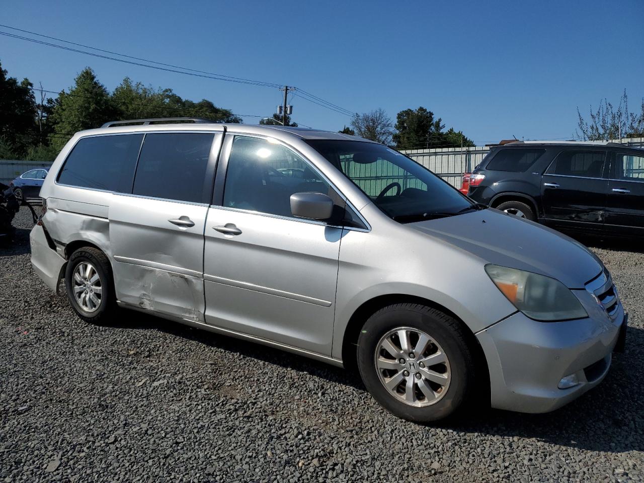 2007 Honda Odyssey Touring VIN: 5FNRL38807B104221 Lot: 70642384