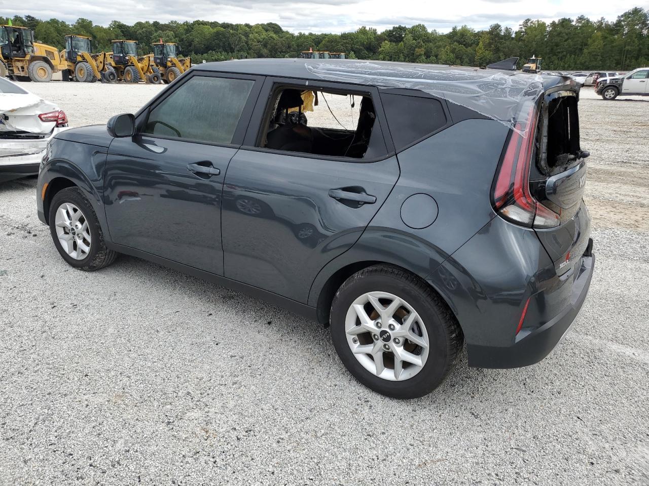 2024 Kia Soul - Image 2