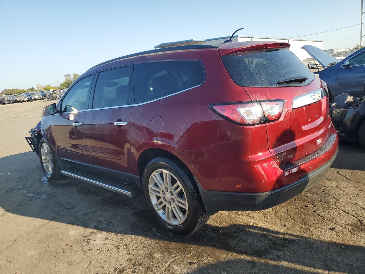 1GNKRGKD3FJ100756 2015 CHEVROLET TRAVERSE - Image 2