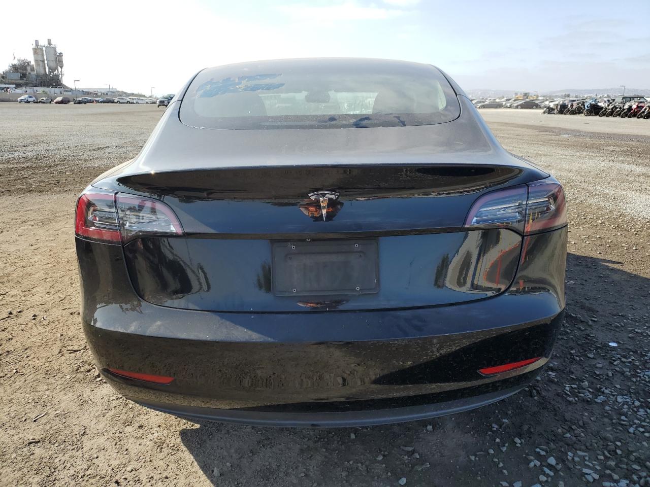 2018 Tesla Model 3 VIN: 5YJ3E1EA4JF172850 Lot: 71100234