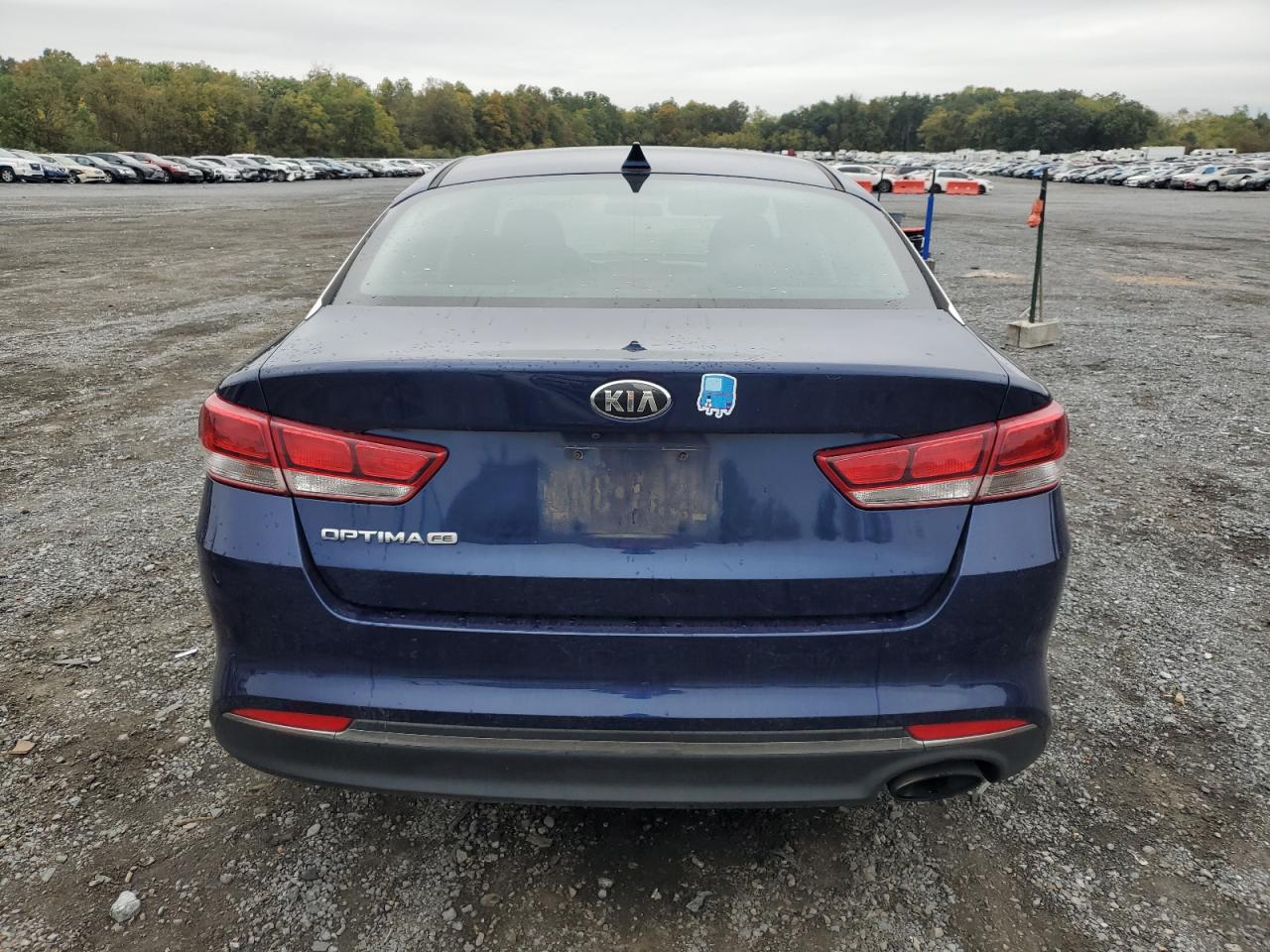 2017 Kia Optima Lx VIN: 5XXGT4L30HG177807 Lot: 71982384