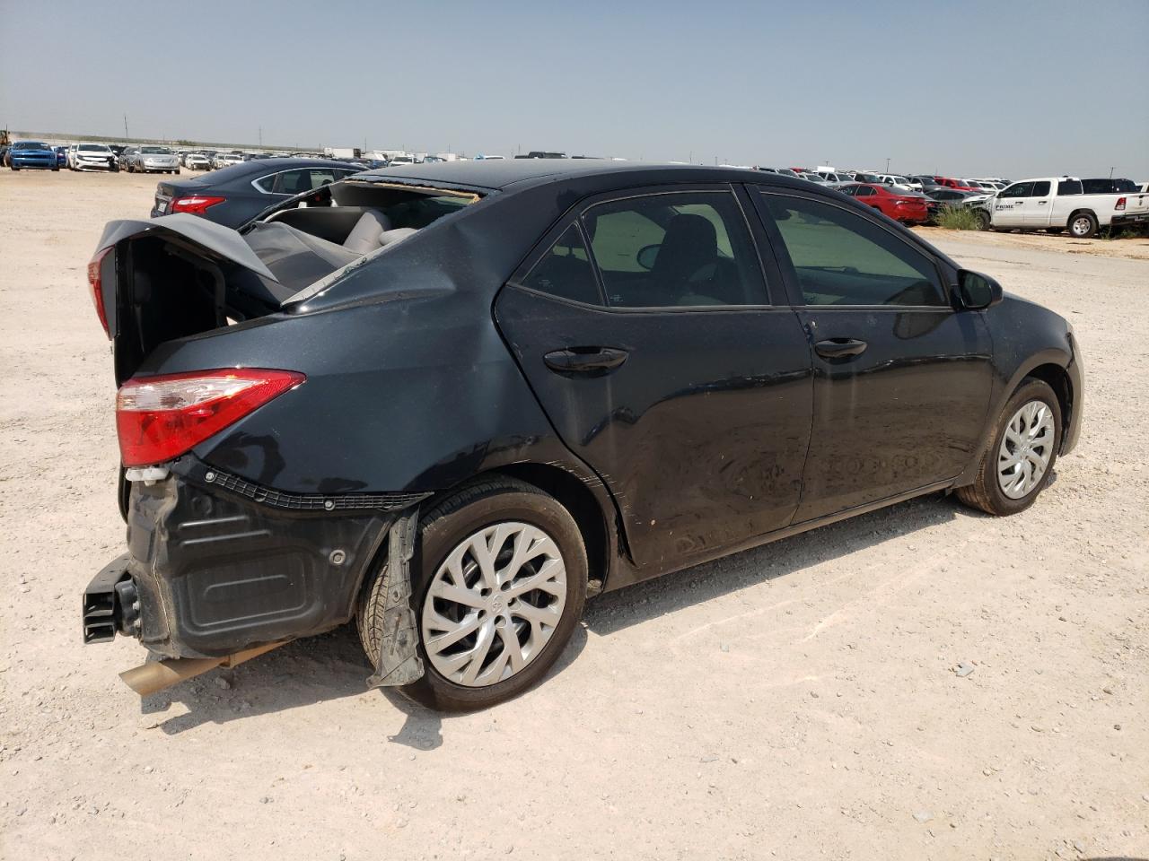 2019 Toyota Corolla L VIN: 5YFBURHE1KP891135 Lot: 71087334