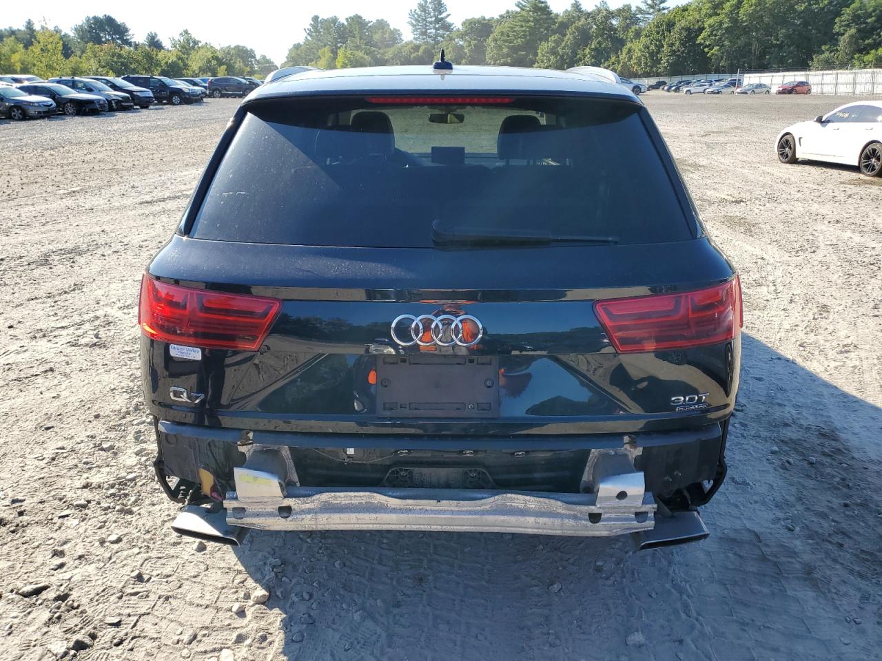 WA1LABF79HD018053 2017 Audi Q7 Premium Plus