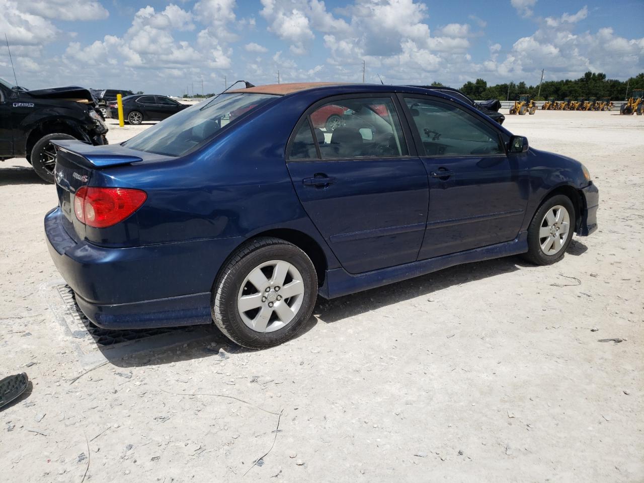 2007 Toyota Corolla - Image 3