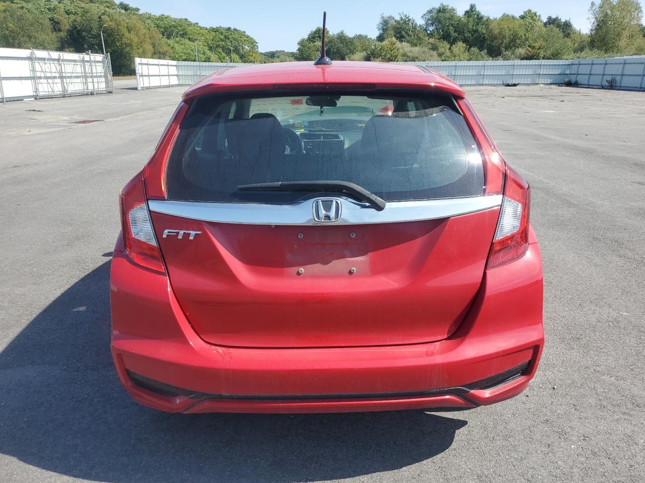 3HGGK5H8XJM717361 2018 Honda Fit Ex