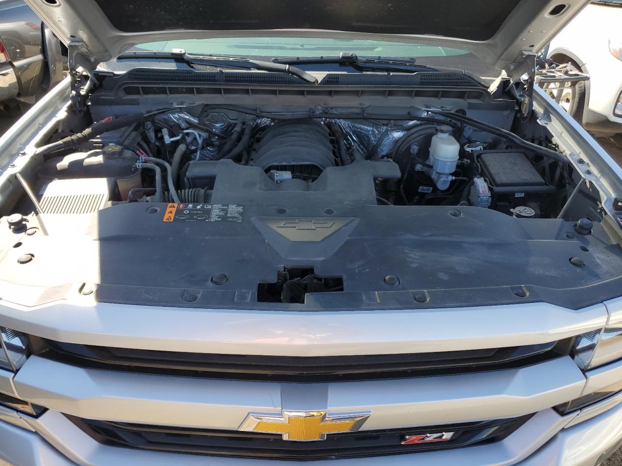 3GCUKRECXJG281787 2018 Chevrolet Silverado K1500 Lt