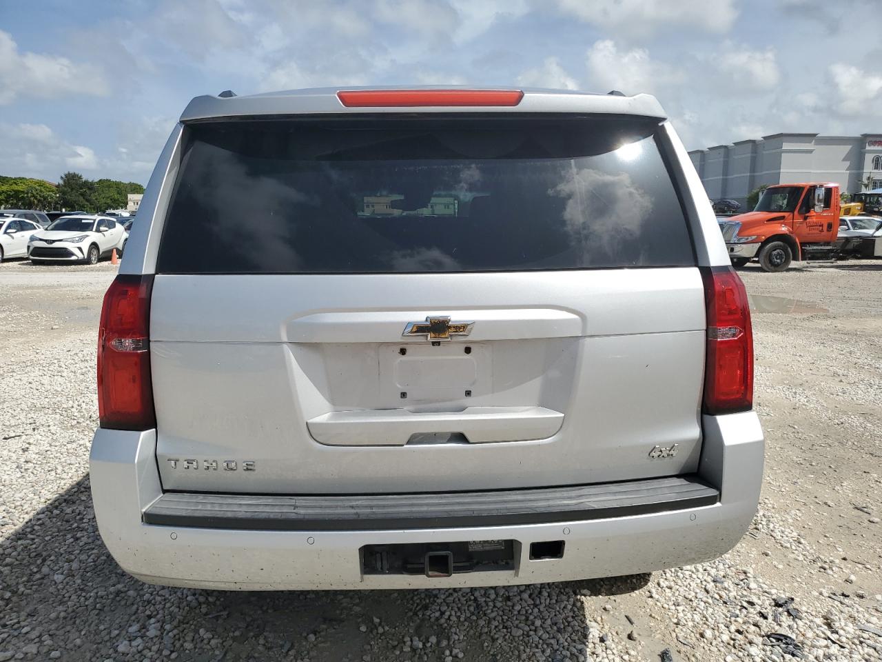 2015 Chevrolet Tahoe C1500 Lt VIN: 1GNSCBKC6FR657013 Lot: 70291484