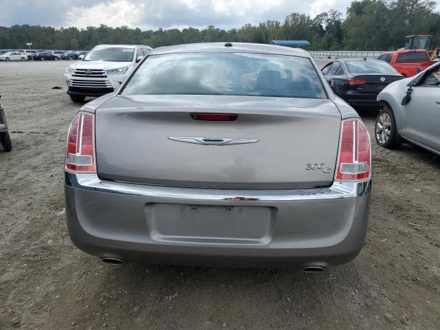  CHRYSLER 300 2014 Srebrny