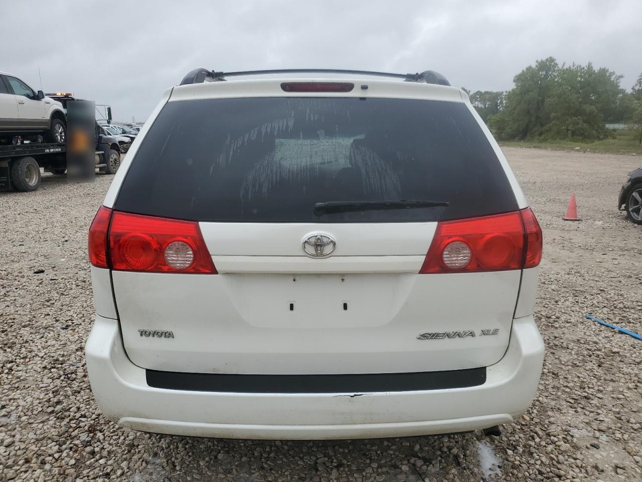 5TDZK22C59S259775 2009 Toyota Sienna Xle