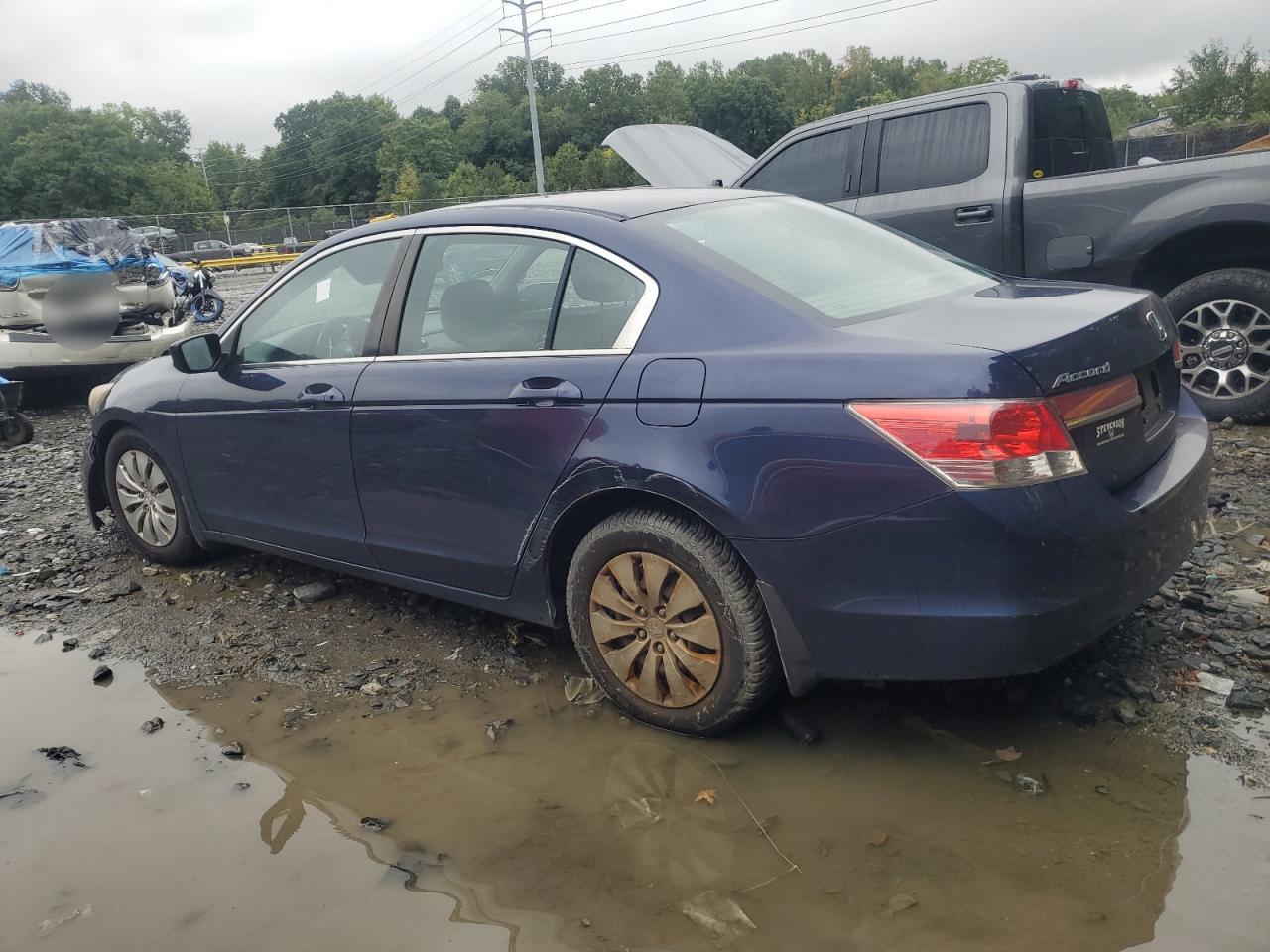 1HGCP2F34BA101370 2011 Honda Accord Lx