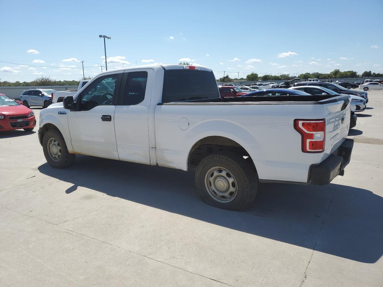 1FTEX1CGXJFB62703 2018 FORD F-150 - Image 2