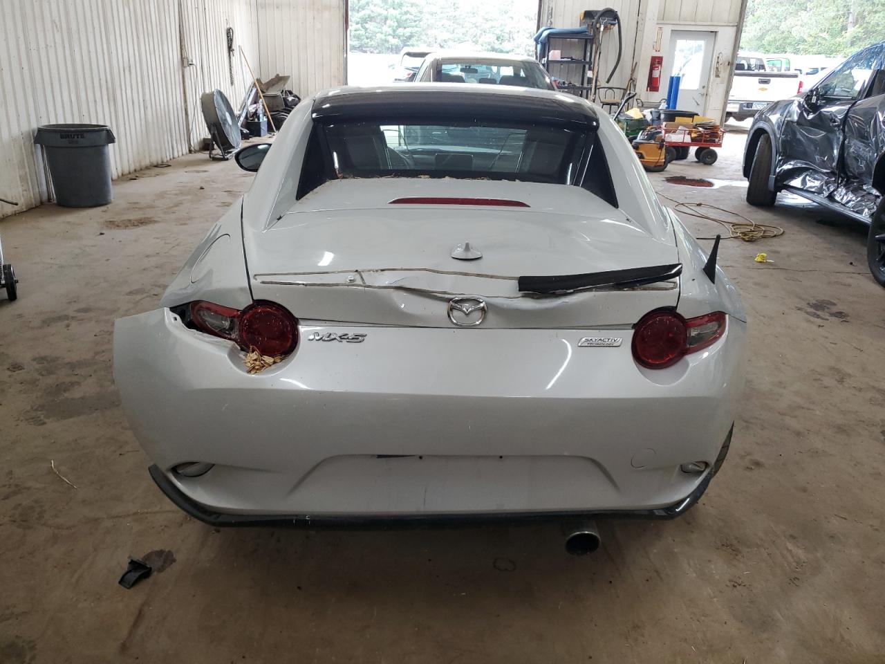 JM1NDAL71H0100113 2017 Mazda Mx-5 Miata Club