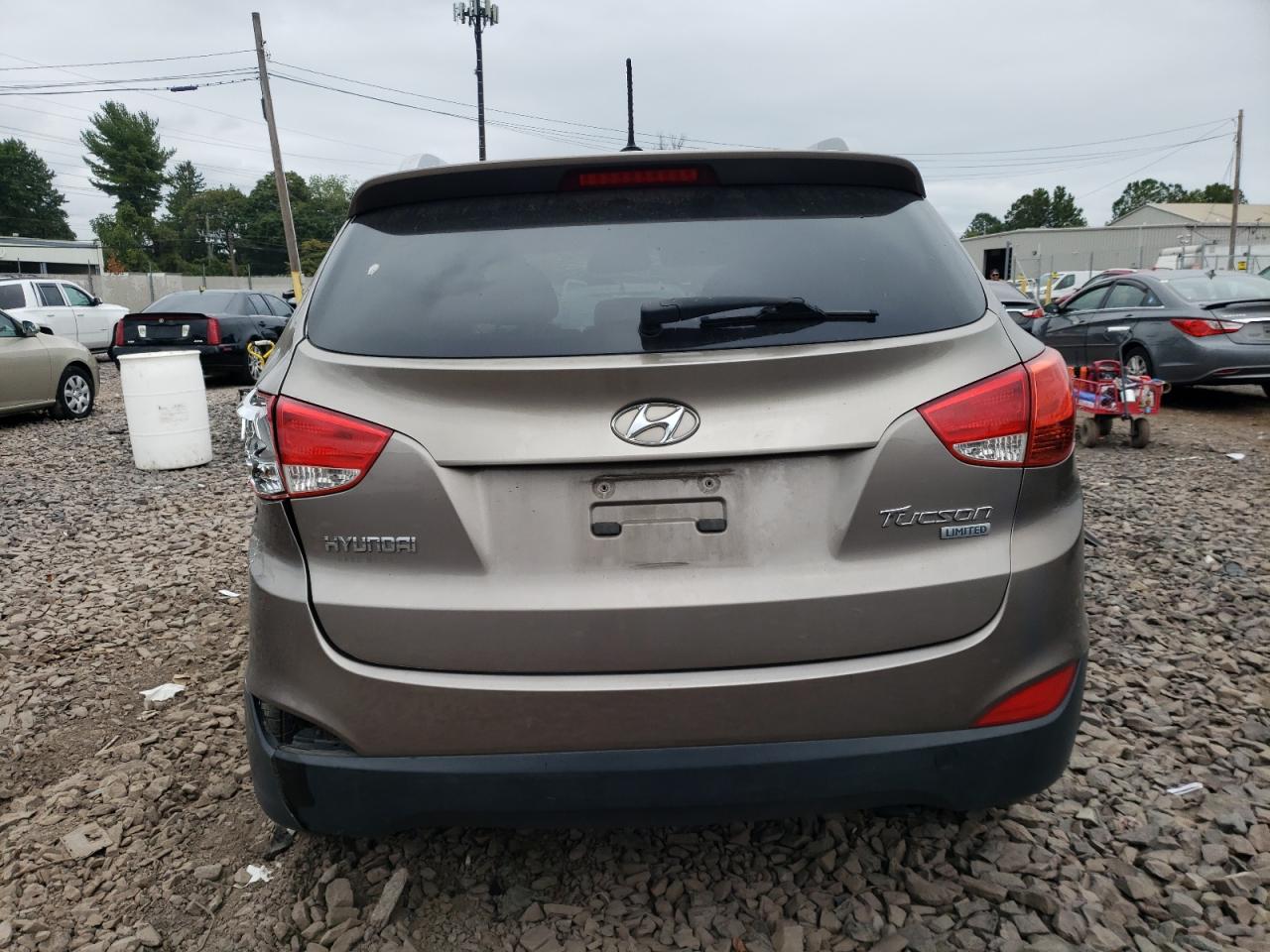 KM8JU3AC3CU362805 2012 Hyundai Tucson Gls