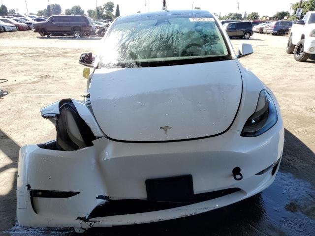  TESLA MODEL Y 2022 Белый