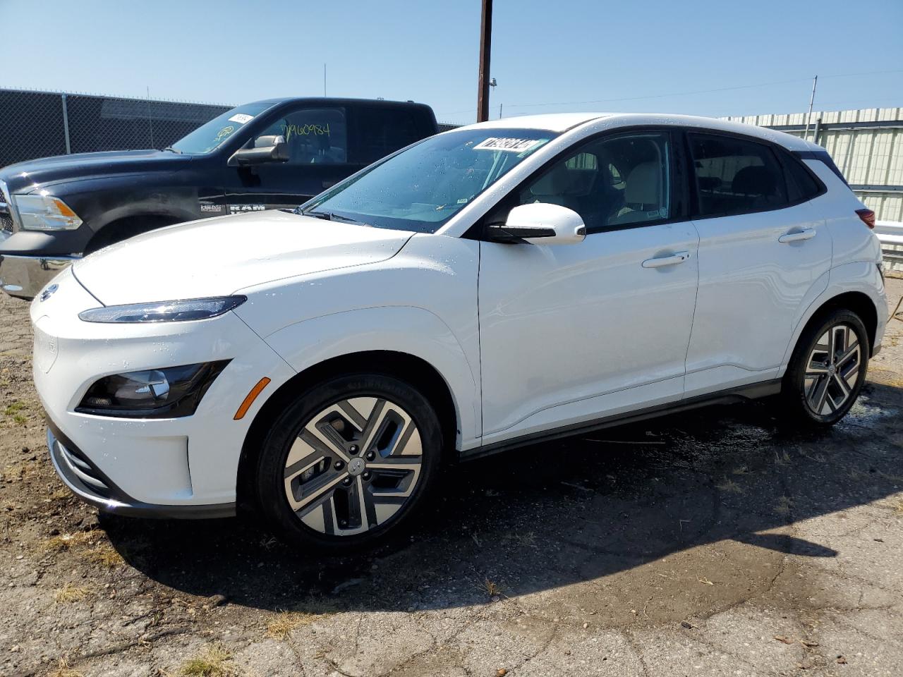 2023 HYUNDAI KONA