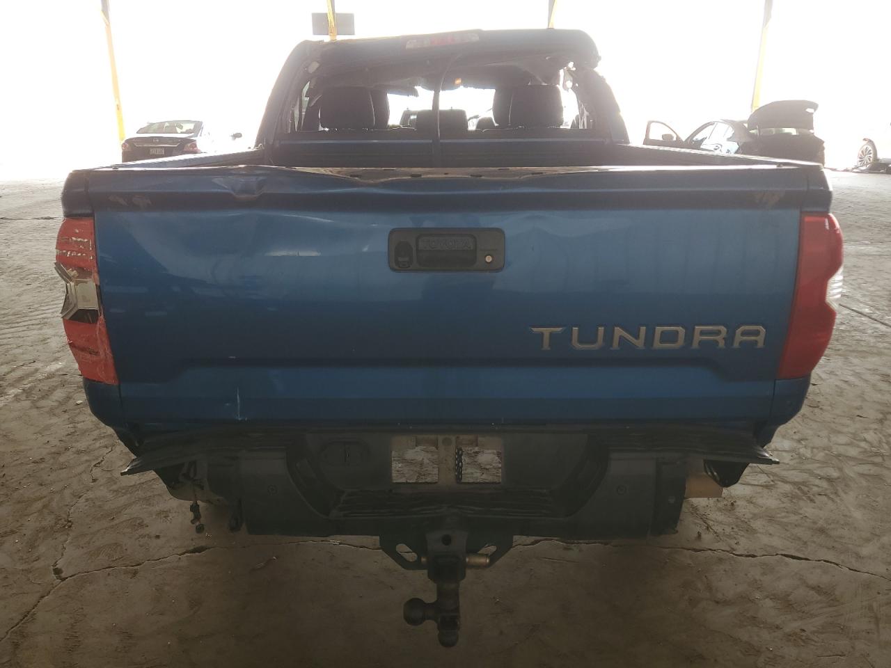 2016 Toyota Tundra Crewmax Sr5 VIN: 5TFEW5F18GX205357 Lot: 71113974