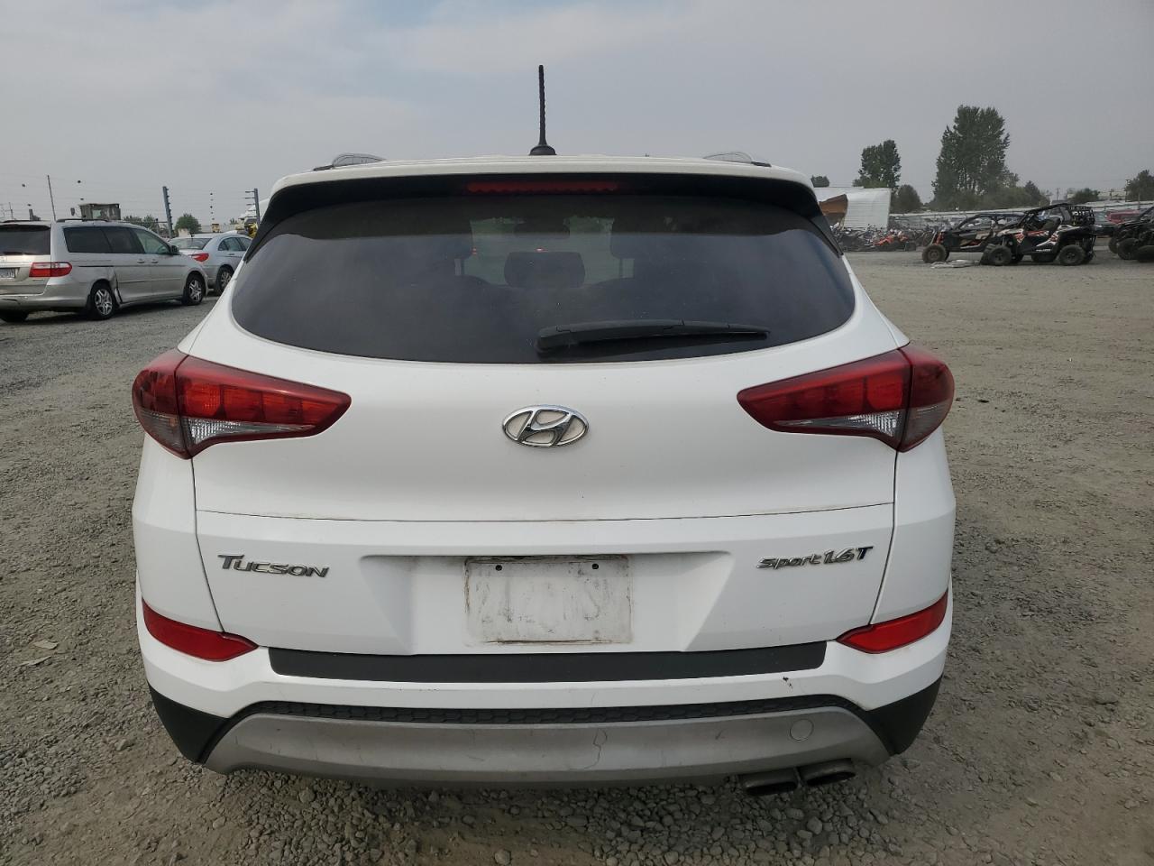 KM8J33A23HU289548 2017 Hyundai Tucson Limited