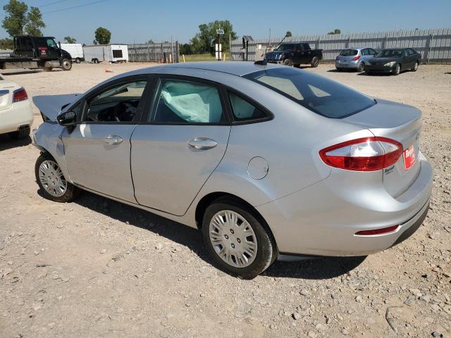  FORD FIESTA 2018 Сріблястий
