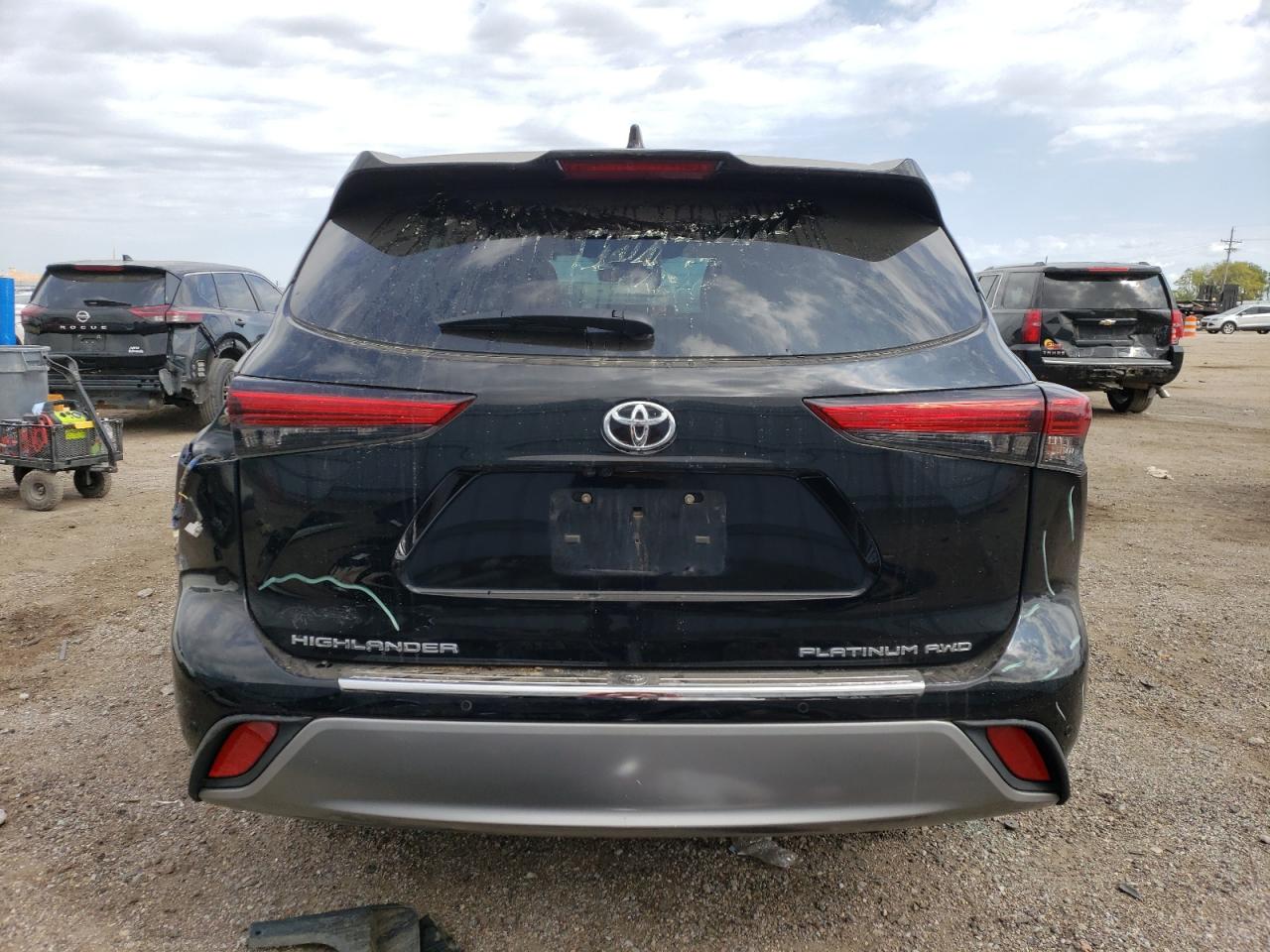 2021 Toyota Highlander Platinum VIN: 5TDFZRBH1MS156896 Lot: 70284984