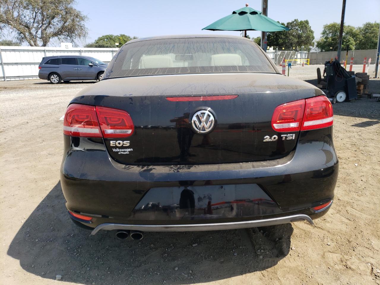 2012 Volkswagen Eos Komfort VIN: WVWBW7AH6CV014755 Lot: 71662274