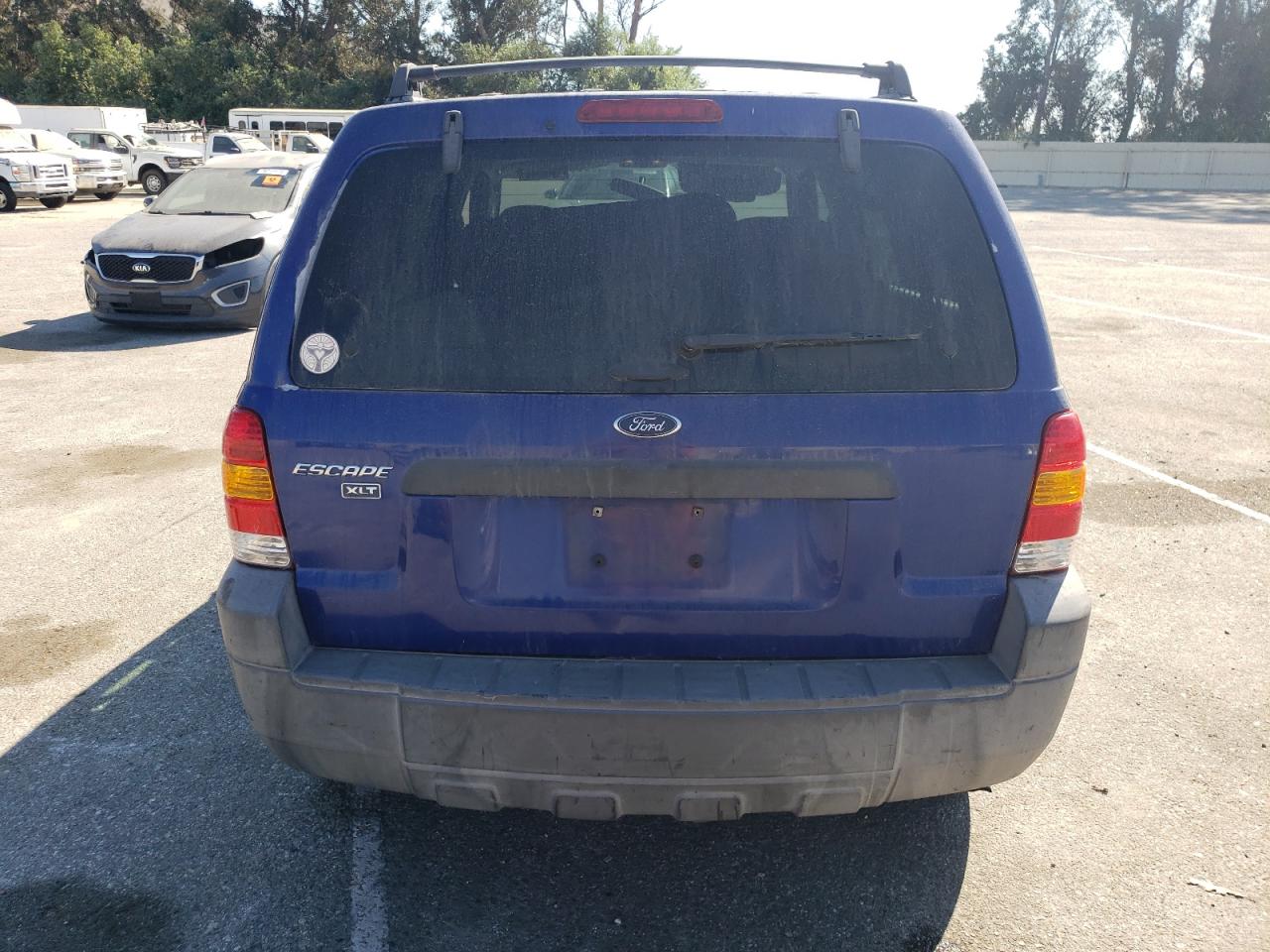 2005 Ford Escape Xlt VIN: 1FMYU03135KA82230 Lot: 69530514