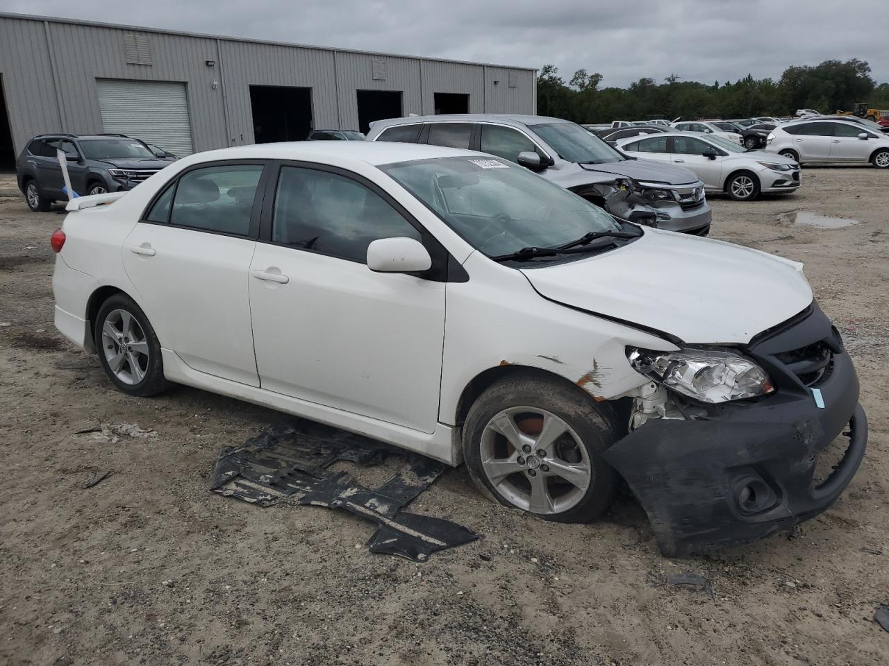 2011 Toyota Corolla Base VIN: 2T1BU4EE3BC690005 Lot: 70752504