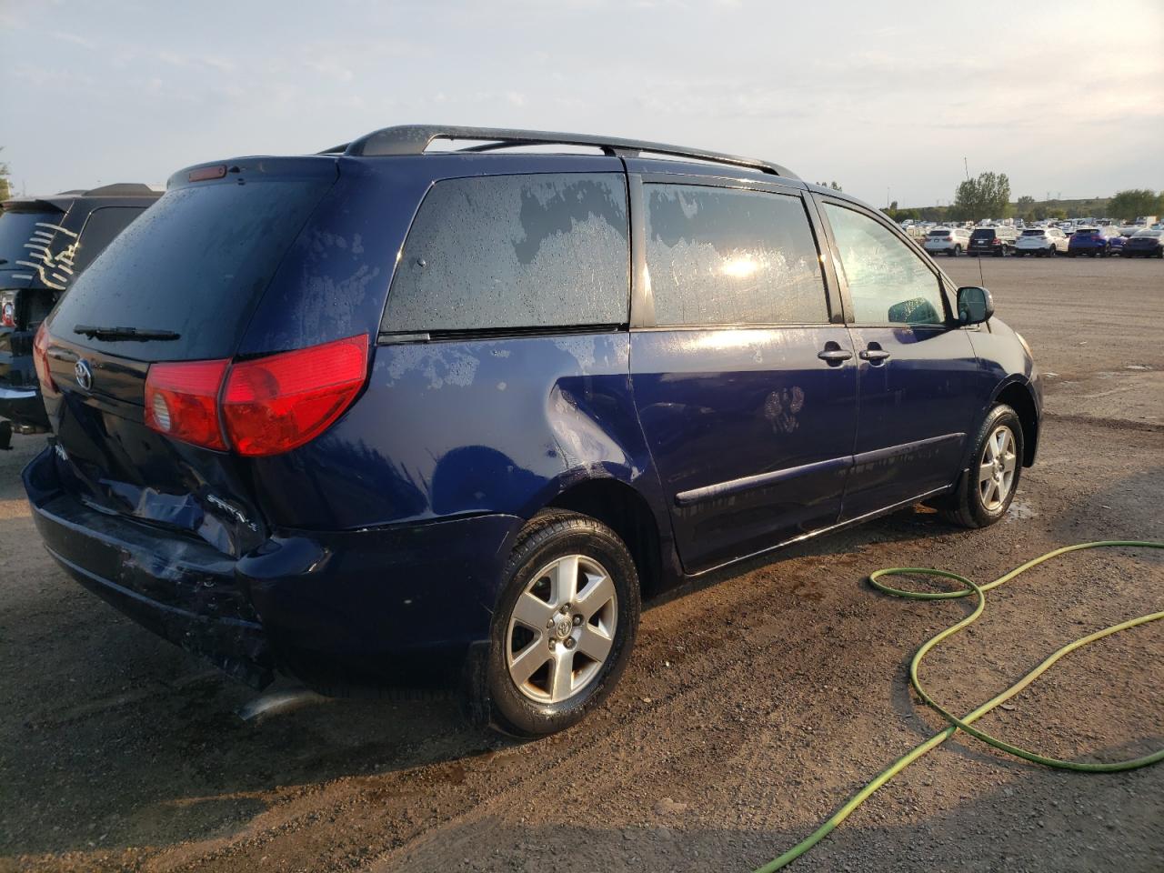 2006 Toyota Sienna - Image 3