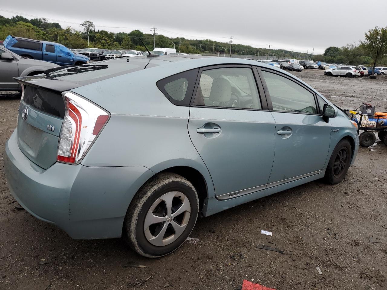 VIN JTDKN3DU5D5588074 2013 TOYOTA PRIUS no.3