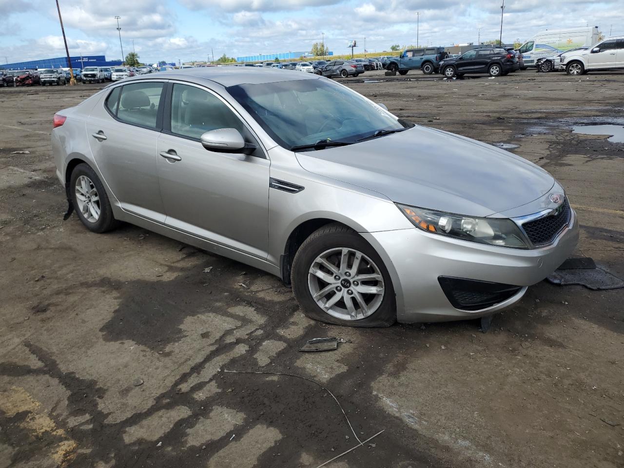 2011 Kia Optima - Image 4