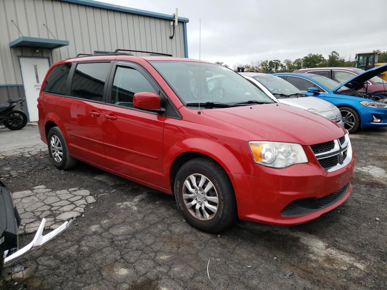 2012 Dodge Caravan - Image 4