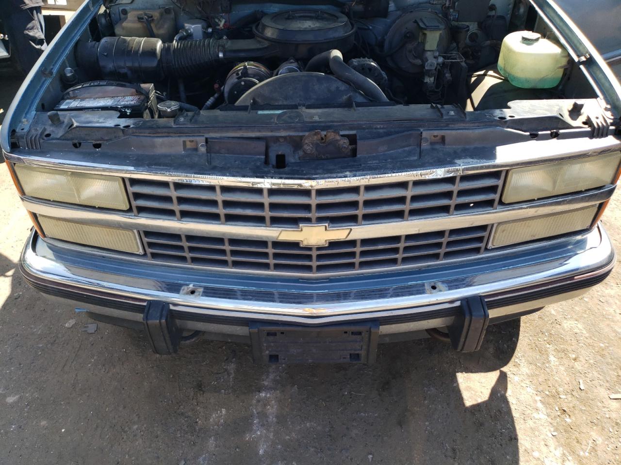 1992 Chevrolet Gmt-400 K1500 VIN: 2GCEK19K3N1225129 Lot: 70241584