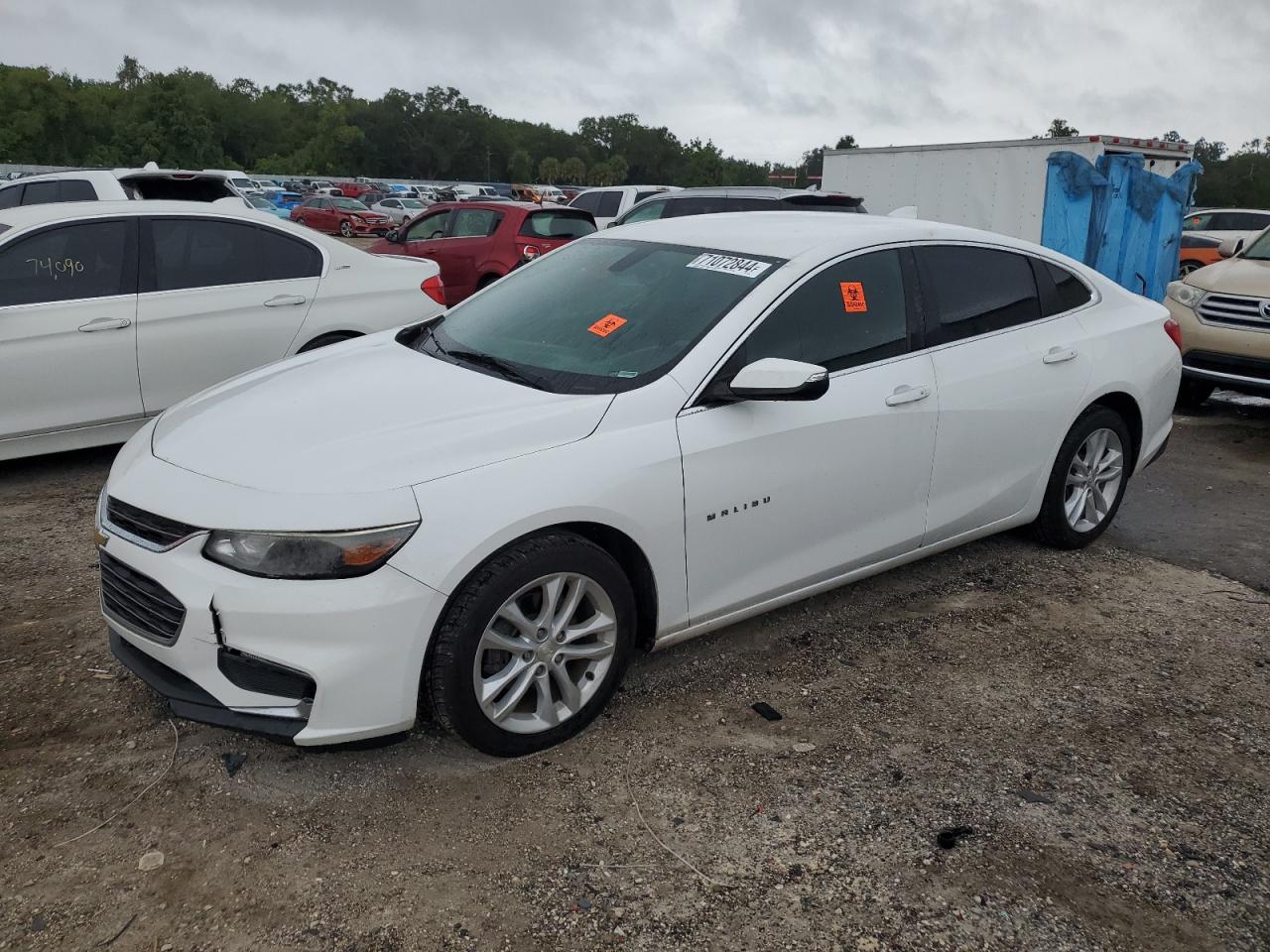 1G1ZE5ST5HF258299 2017 CHEVROLET MALIBU - Image 1