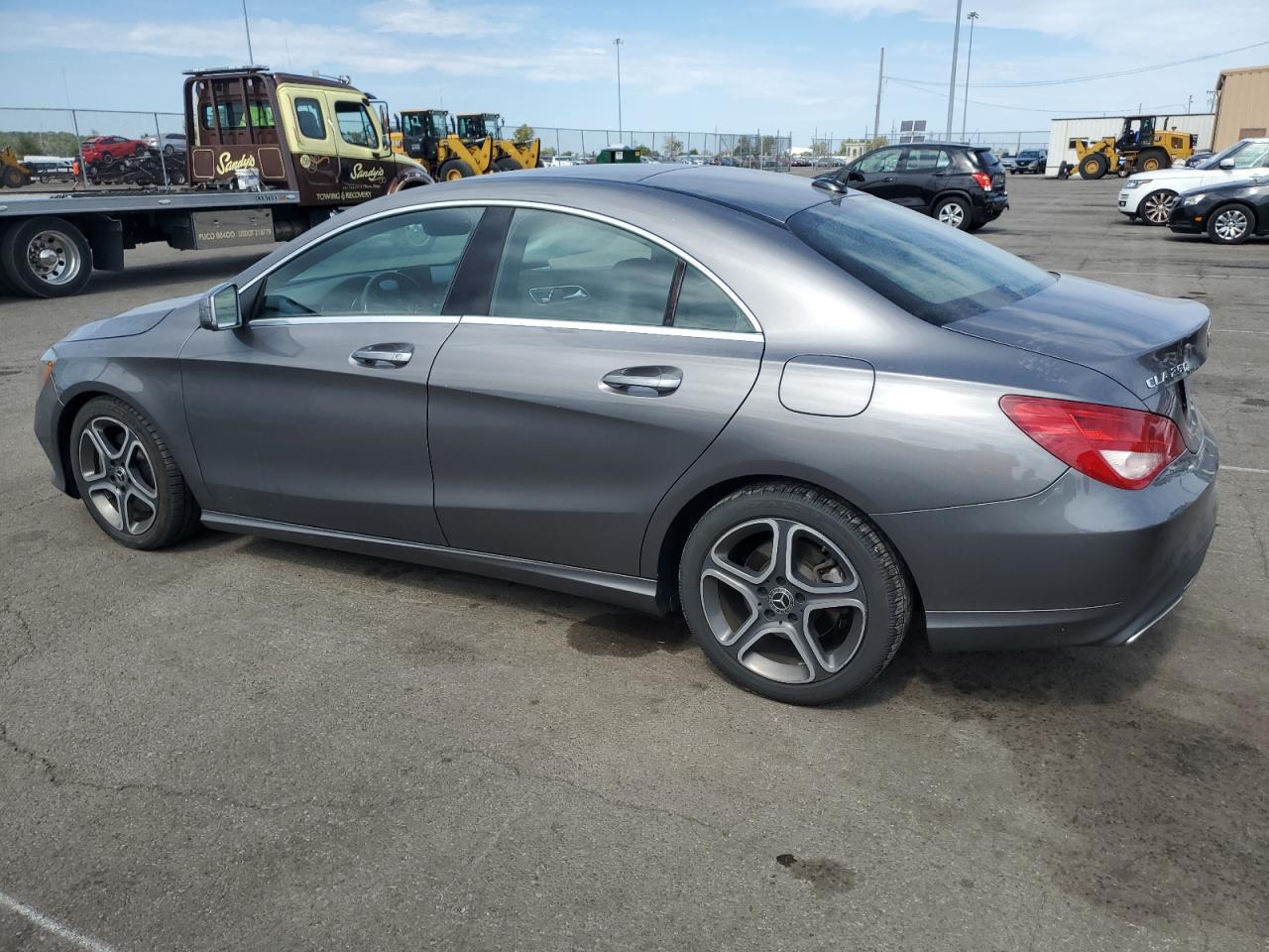 WDDSJ4GB3JN529277 2018 MERCEDES-BENZ CLA CLASS - Image 2