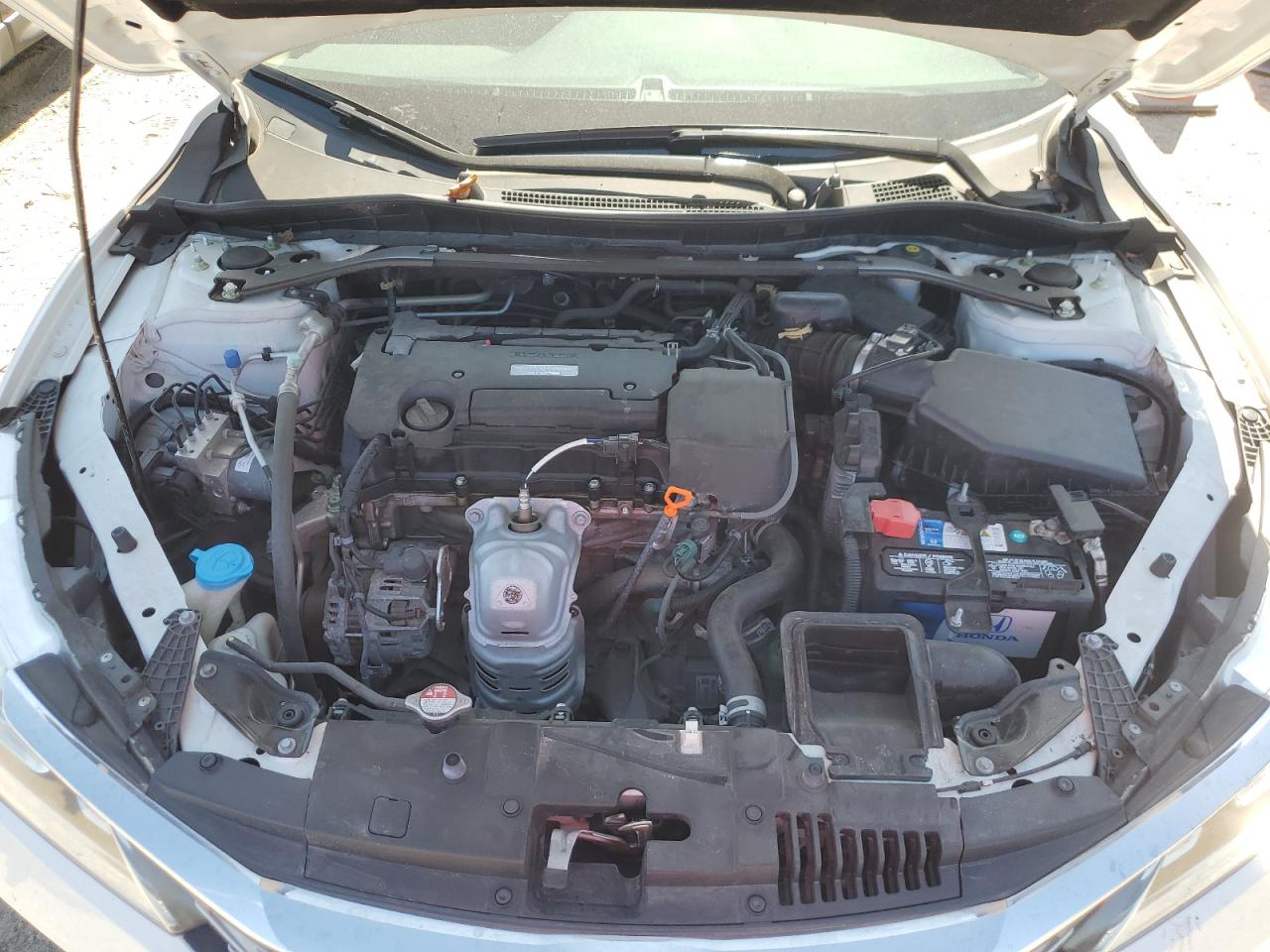 1HGCR2F90GA237565 2016 Honda Accord Exl