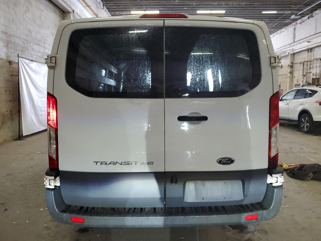 1FTYR1ZM7HKB09978 2017 Ford Transit T-250