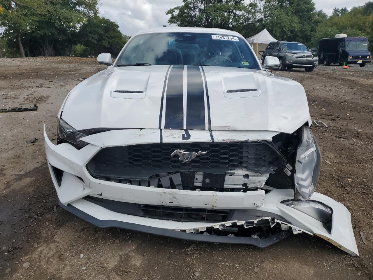 2021 Ford Mustang - Image 5