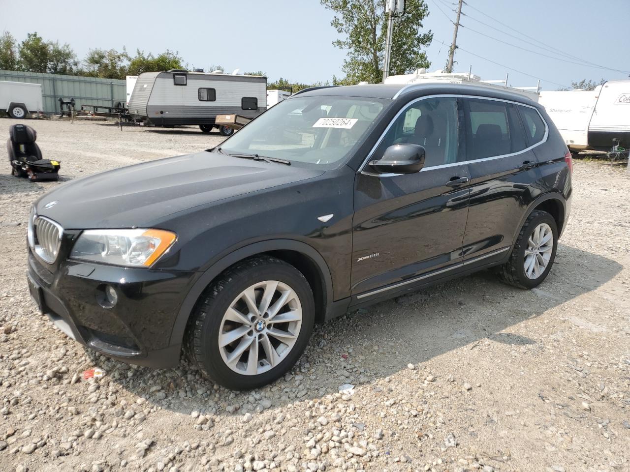 VIN 5UXWX9C58E0D11038 2014 BMW X3 no.1