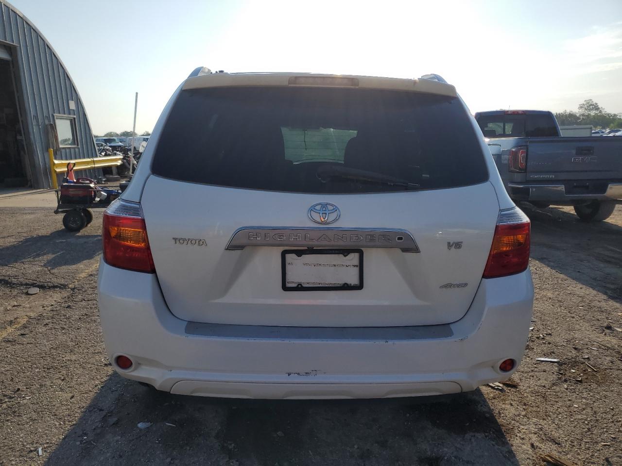 2008 Toyota Highlander Limited VIN: JTEES42A882056017 Lot: 70490424