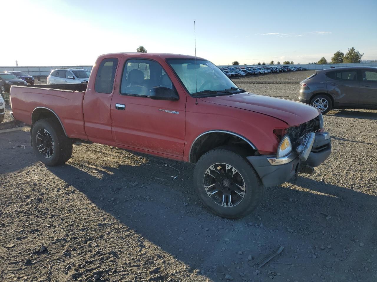 2000 Toyota Tacoma Xtracab VIN: 4TAWM72N3YZ582775 Lot: 71210144