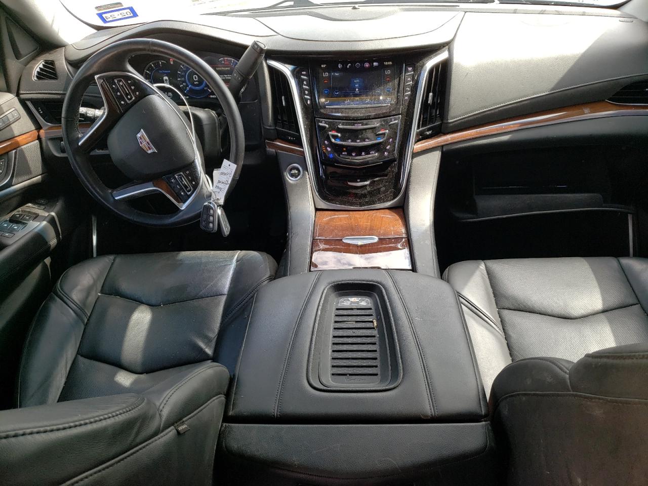 1GYS3BKJ3LR291668 2020 Cadillac Escalade Luxury