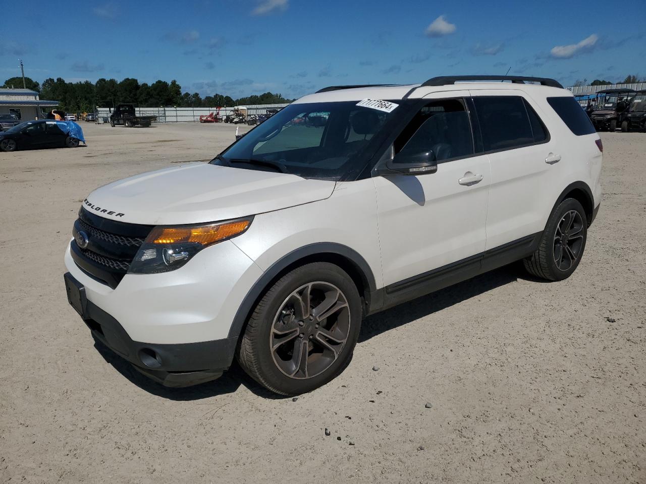 2015 Ford Explorer - Image 1