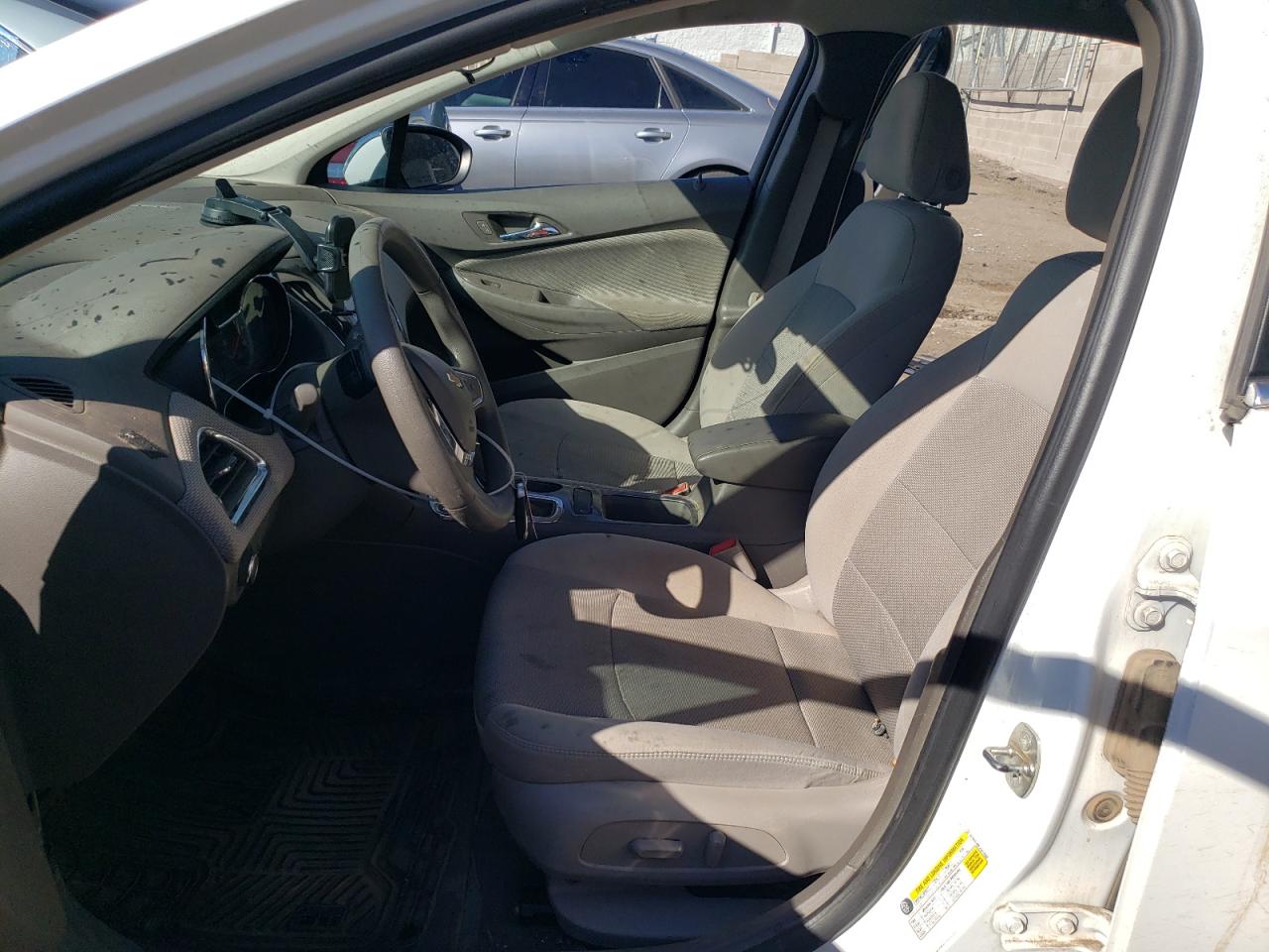 3G1BE6SMXJS614652 2018 Chevrolet Cruze Lt