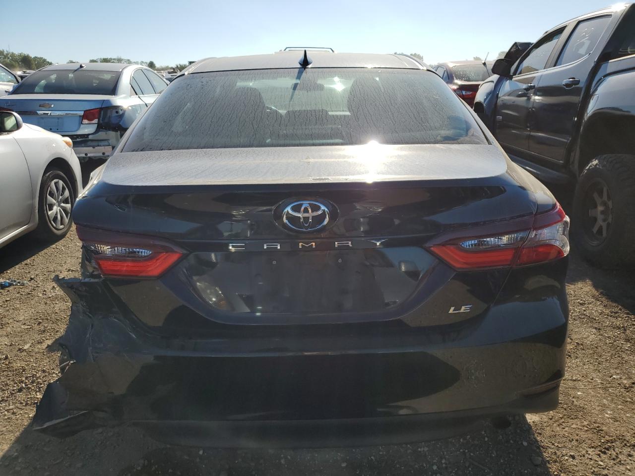 4T1C11AK0MU463797 2021 Toyota Camry Le