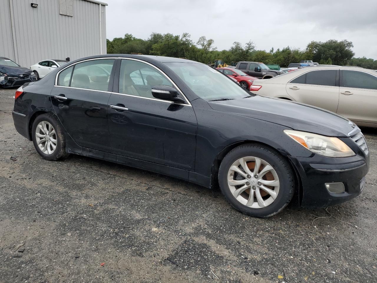 VIN KMHGC4DD5DU227477 2013 HYUNDAI GENESIS no.4