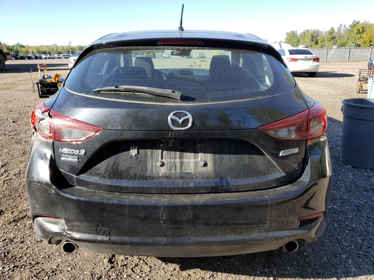 JM1BN1L75J1166650 2018 Mazda 3 Touring